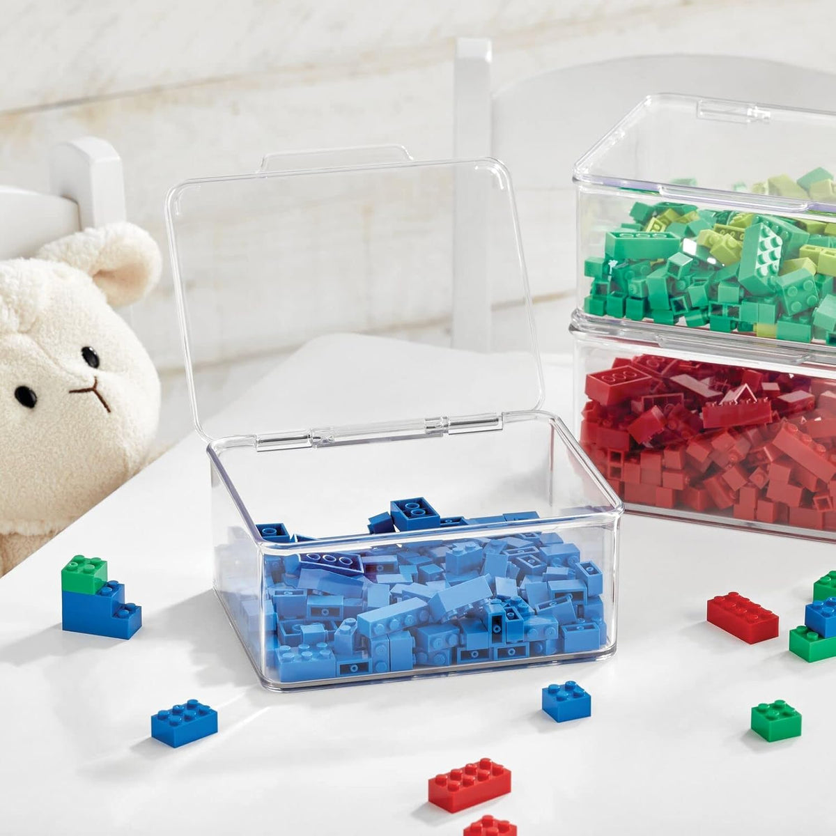 Clear Plastic Storage Bin with Lid, 8 Pack U623