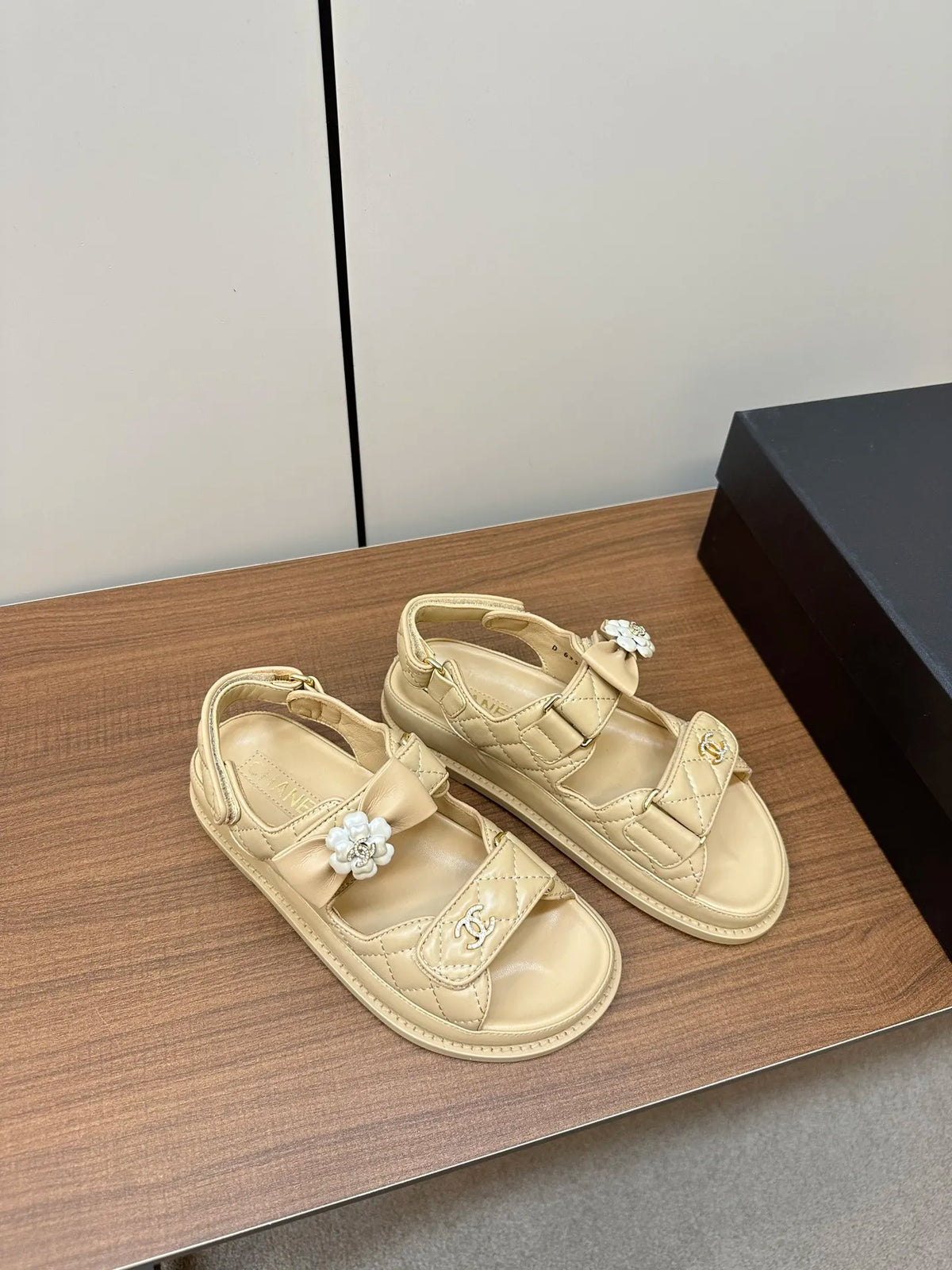 Women Shoes W566186